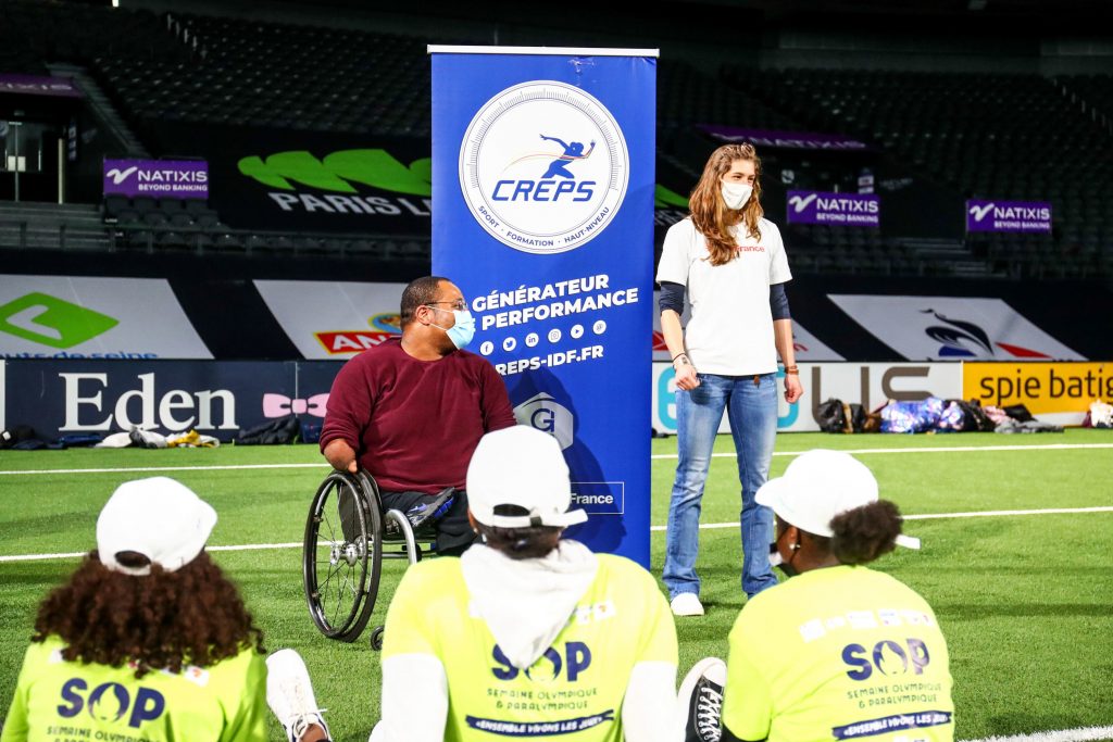 Les jeunes de Nanterre en visite à Paris La Défense Arena pour la semaine olympique et paralympique