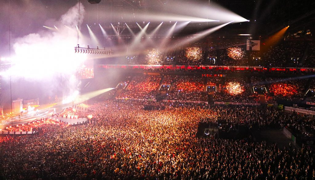 Retour sur le concert lunaire de Bigflo & Oli ! Paris La Défense Arena