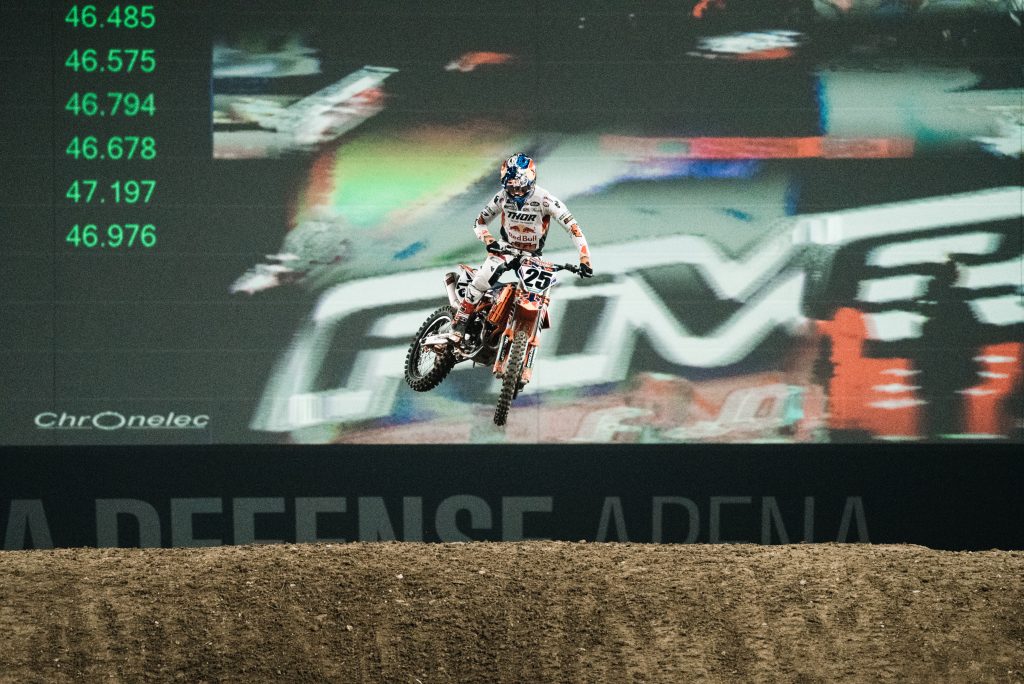 photo supercross paris la défense arena