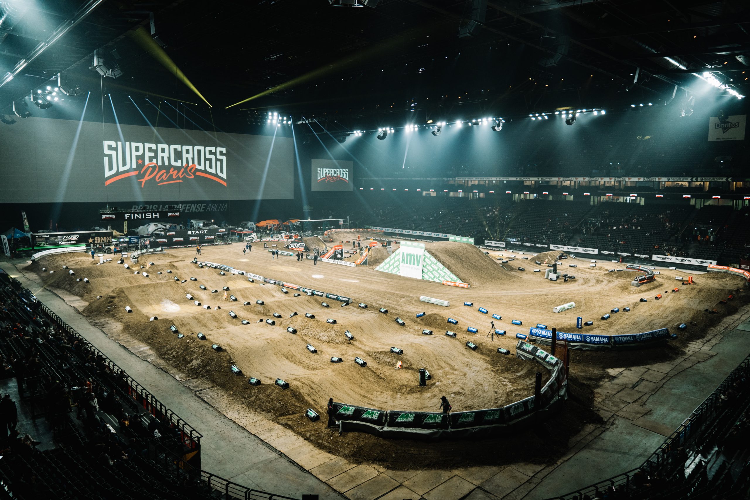 photo supercross paris la défense arena