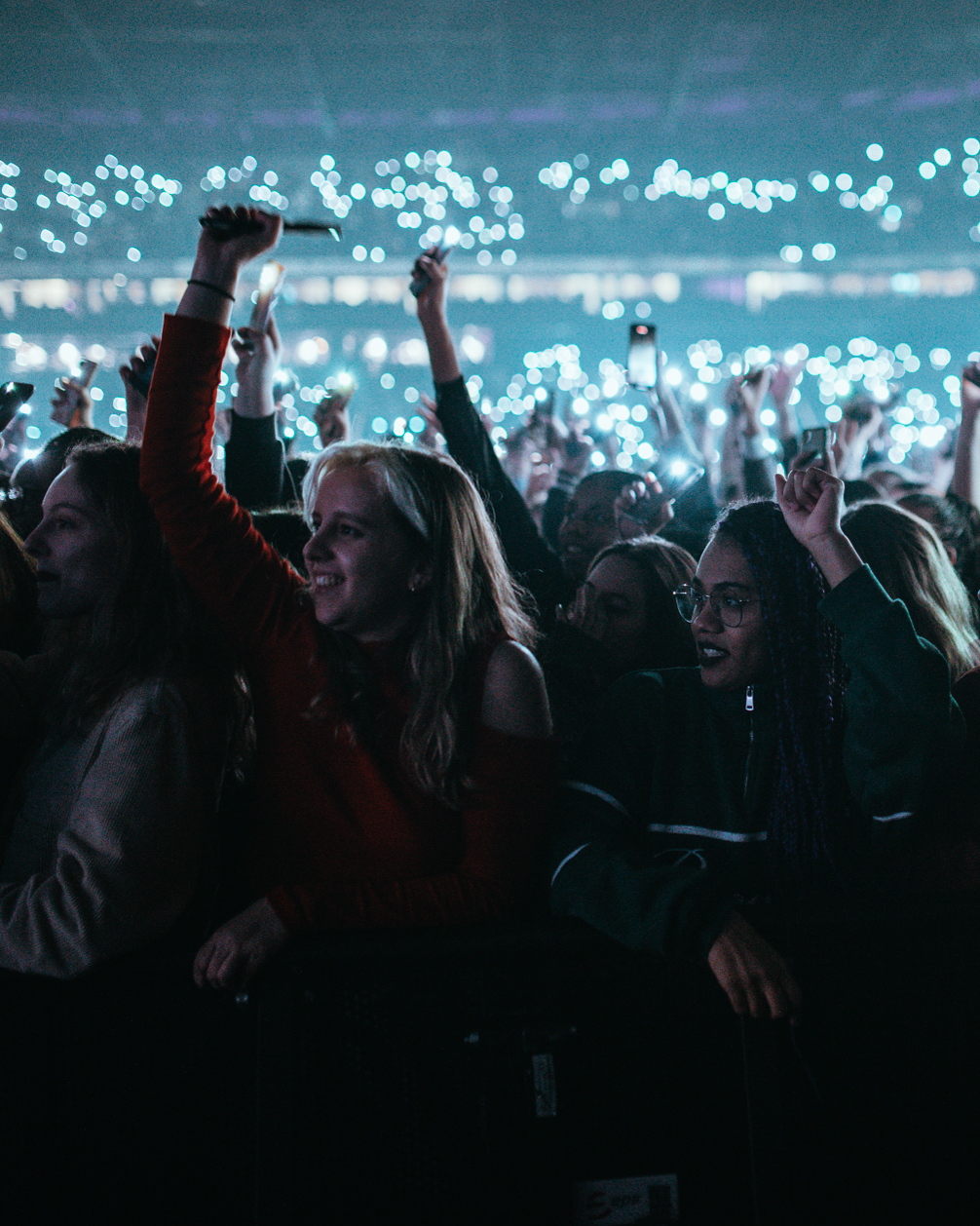 Photo du public du concert d'Angèle à Paris La Défense Arena