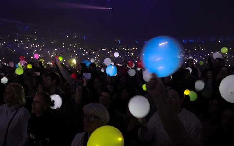 Vitaa et Slimane en concert à Paris La Défense Arena pour la tournée VersuS Tour