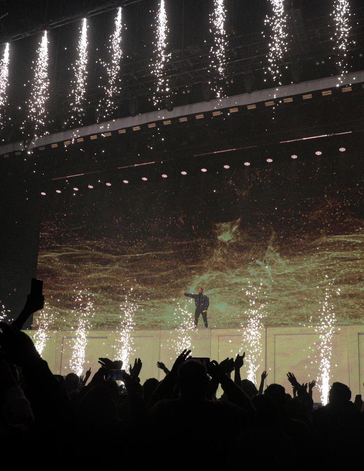Vitaa et Slimane en concert à Paris La Défense Arena pour la tournée VersuS Tour