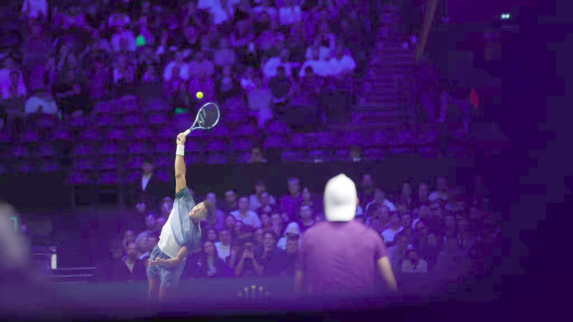 Giovanni Mpetshi Perricard au Rolex Paris Masters 2025 à Paris a Défense Arena